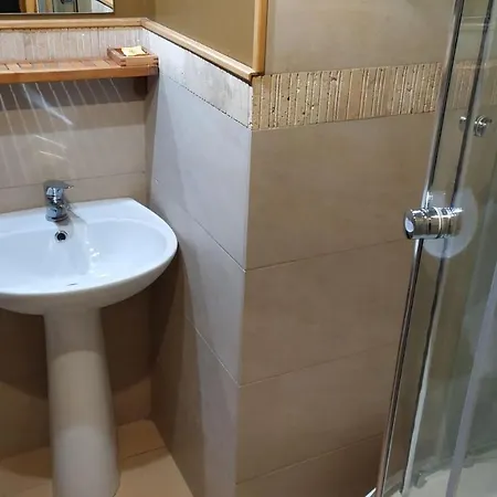 Osrodek Wypoczynkowy Regle Zieleniec (Klodzko)