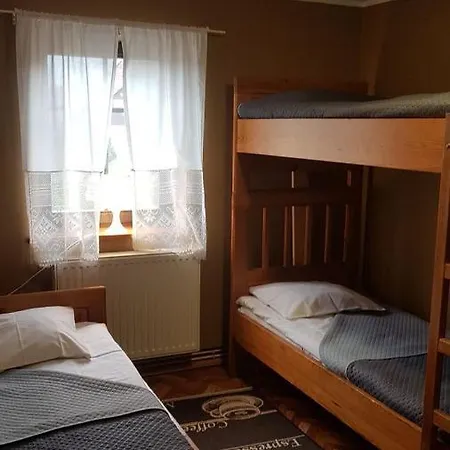 Osrodek Wypoczynkowy Regle Zieleniec (Klodzko)